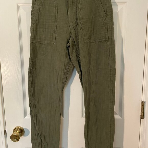 Two pairs of Old Navy High-Waisted Slouchy Cropped Tapered Workwear Pants - Picture 8 of 11